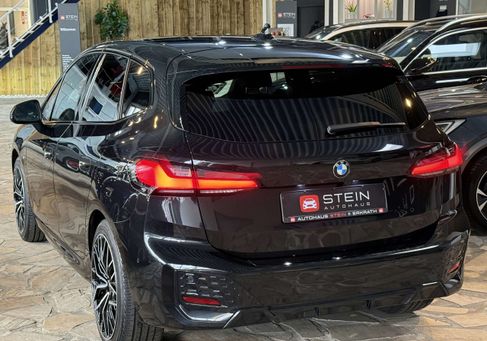 BMW 218, 2022 2