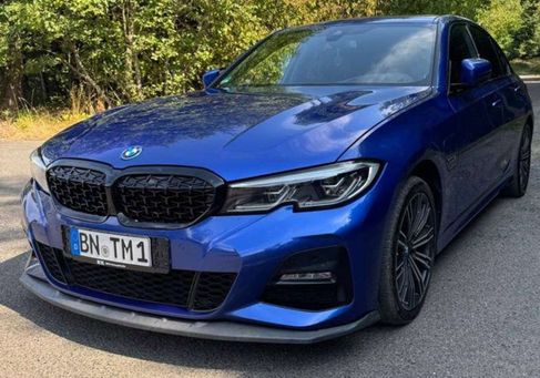 BMW 330, 2022 2