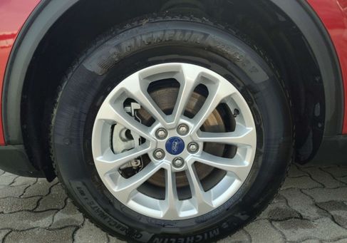 Ford Kuga, 2021