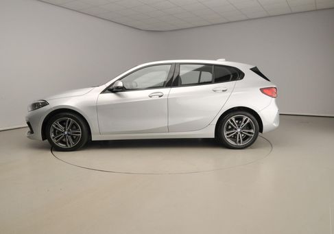 BMW 118, 2020