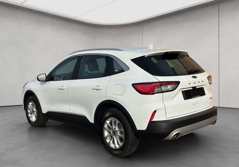 Ford Kuga, 2022