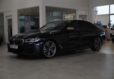 BMW M550, 2022