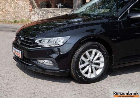Volkswagen Passat Variant, 2023 3