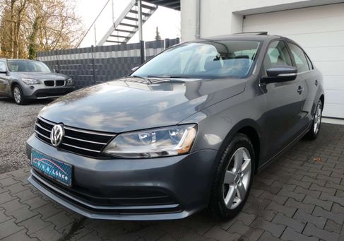 Volkswagen Jetta, 2017