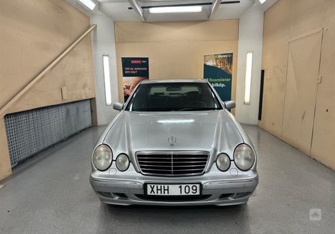 Mercedes-Benz E 280, 2001