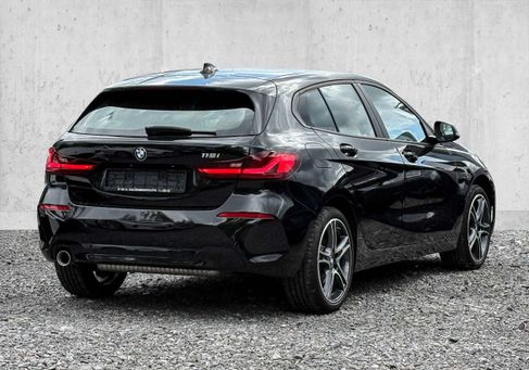 BMW 118, 2023 2