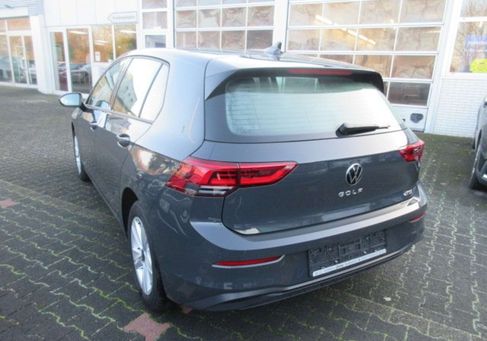 Volkswagen Golf, 2024 3