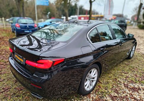 BMW 518, 2021