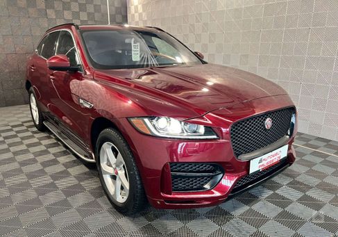 Jaguar F-Pace, 2017