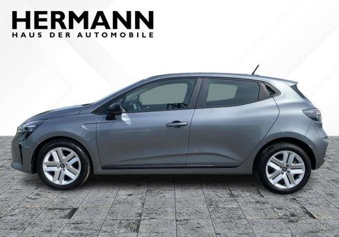 Renault Clio, 2024