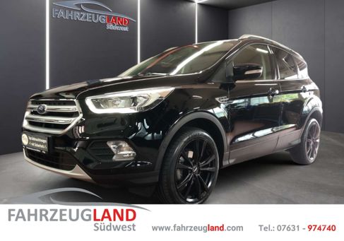 Ford Kuga, 2017