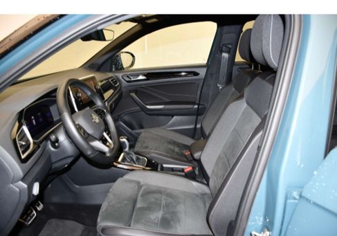 Volkswagen T-Roc, 2023 3