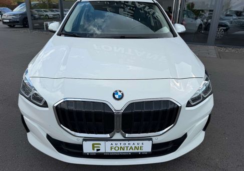 BMW 218, 2022 2