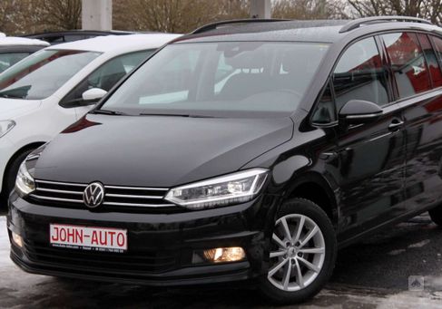 Volkswagen Touran, 2021