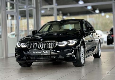 BMW 320, 2021