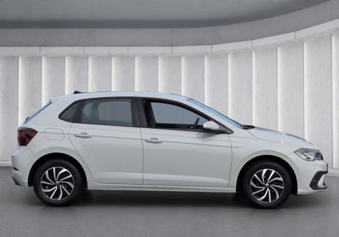 Volkswagen Polo, 2024 3