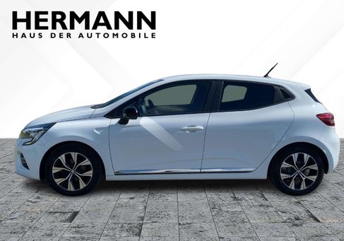 Renault Clio, 2023 3
