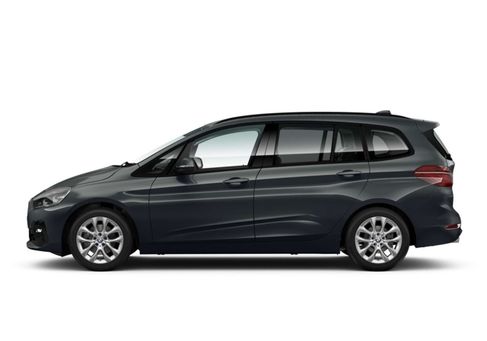 BMW 218, 2022 2