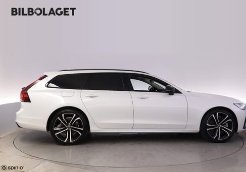 Volvo V90, 2023