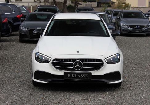 Mercedes-Benz E 200, 2020 2