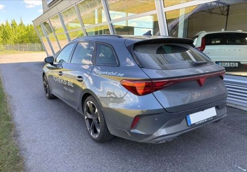 Cupra Leon, 2025