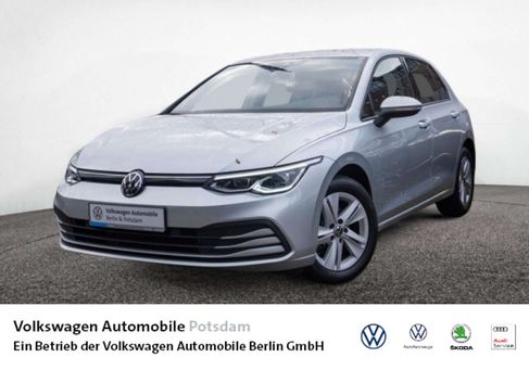 Volkswagen Golf, 2023