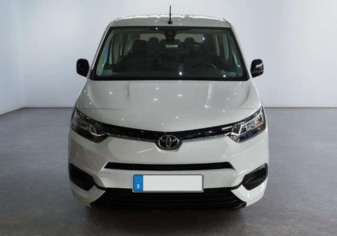 Toyota Proace, 2022