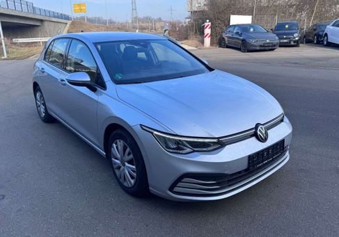 Volkswagen Golf, 2023 3