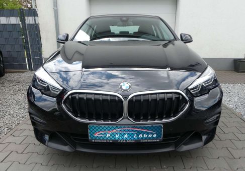 BMW 218, 2020 3