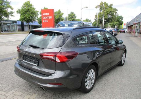 Ford Focus, 2022