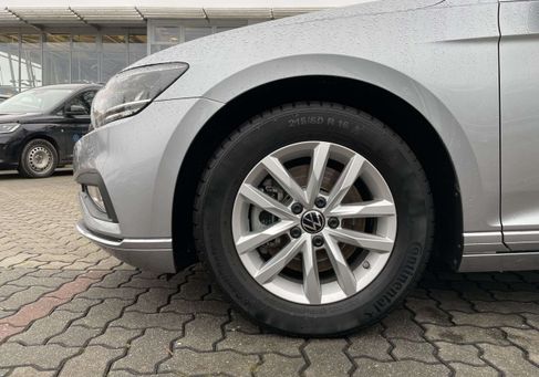 Volkswagen Passat, 2021