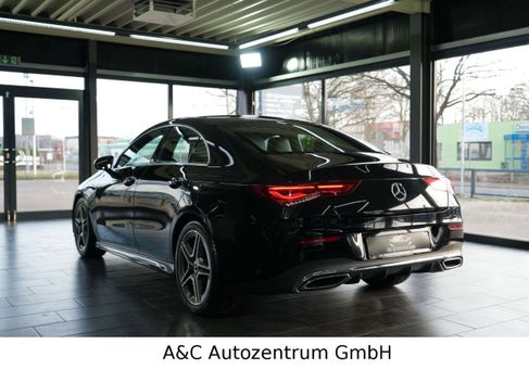 Mercedes-Benz CLA 180, 2022