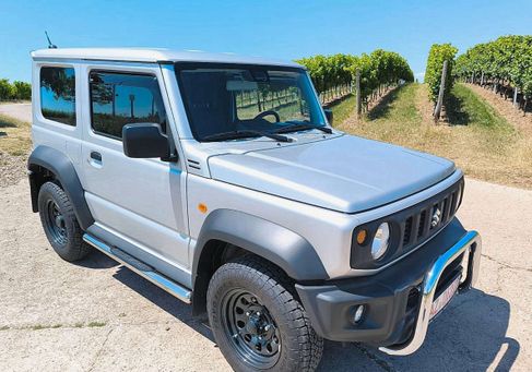 Suzuki Jimny, 2022