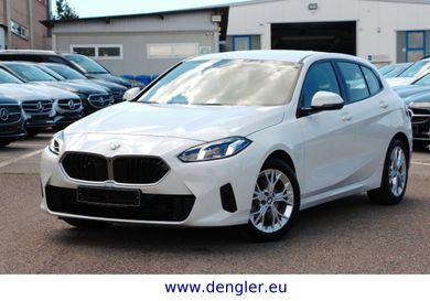 BMW 120, 2025