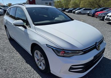 Volkswagen Golf, 2024