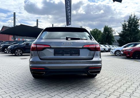 Audi A4, 2022