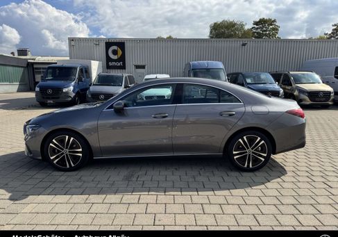 Mercedes-Benz CLA 180, 2025 2