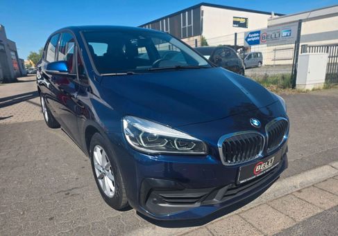 BMW 216, 2021