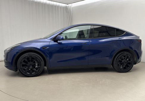 Tesla Model Y, 2023 2