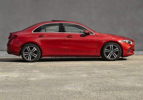 Mercedes-Benz A Klasė, 2021