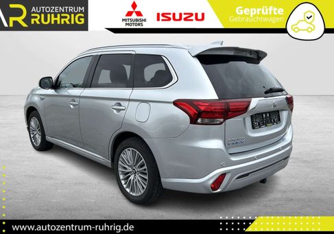 Mitsubishi Outlander, 2021