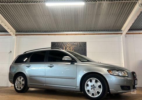 Volvo V50, 2010