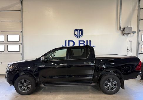 Toyota Hilux, 2023 2