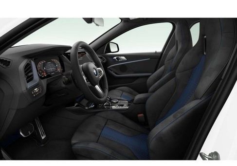 BMW 135, 2020