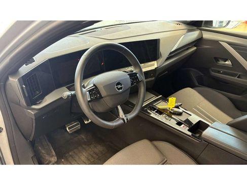 Opel Astra, 2024 3