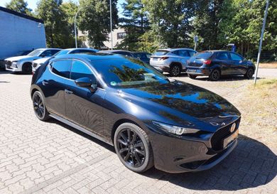 Mazda 3, 2023