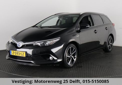 Toyota Auris Touring Sports, 2017