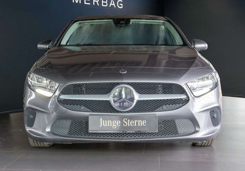 Mercedes-Benz A 180, 2022