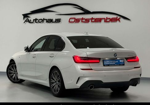 BMW 330, 2020