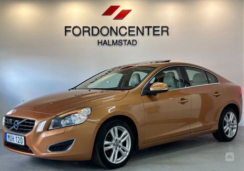 Volvo S60, 2013